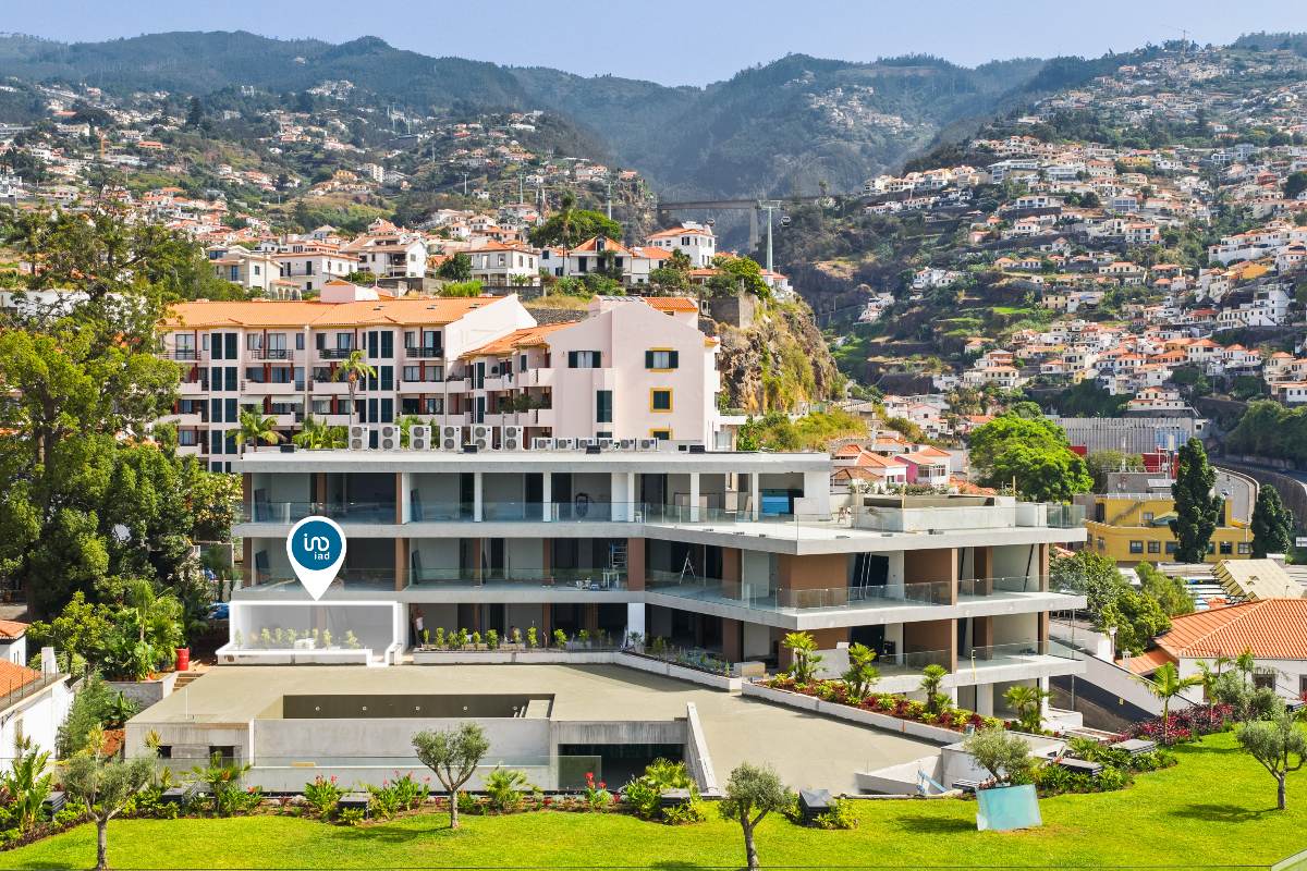 T3 Apartment in Santa Luzia, Funchal, UPTOWN LUX — photo 2 of 18