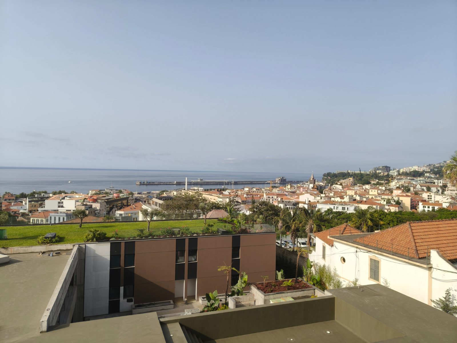 T2 Apartment with 27m² Balcony in Santa Luzia, Funchal — photo 24 of 24