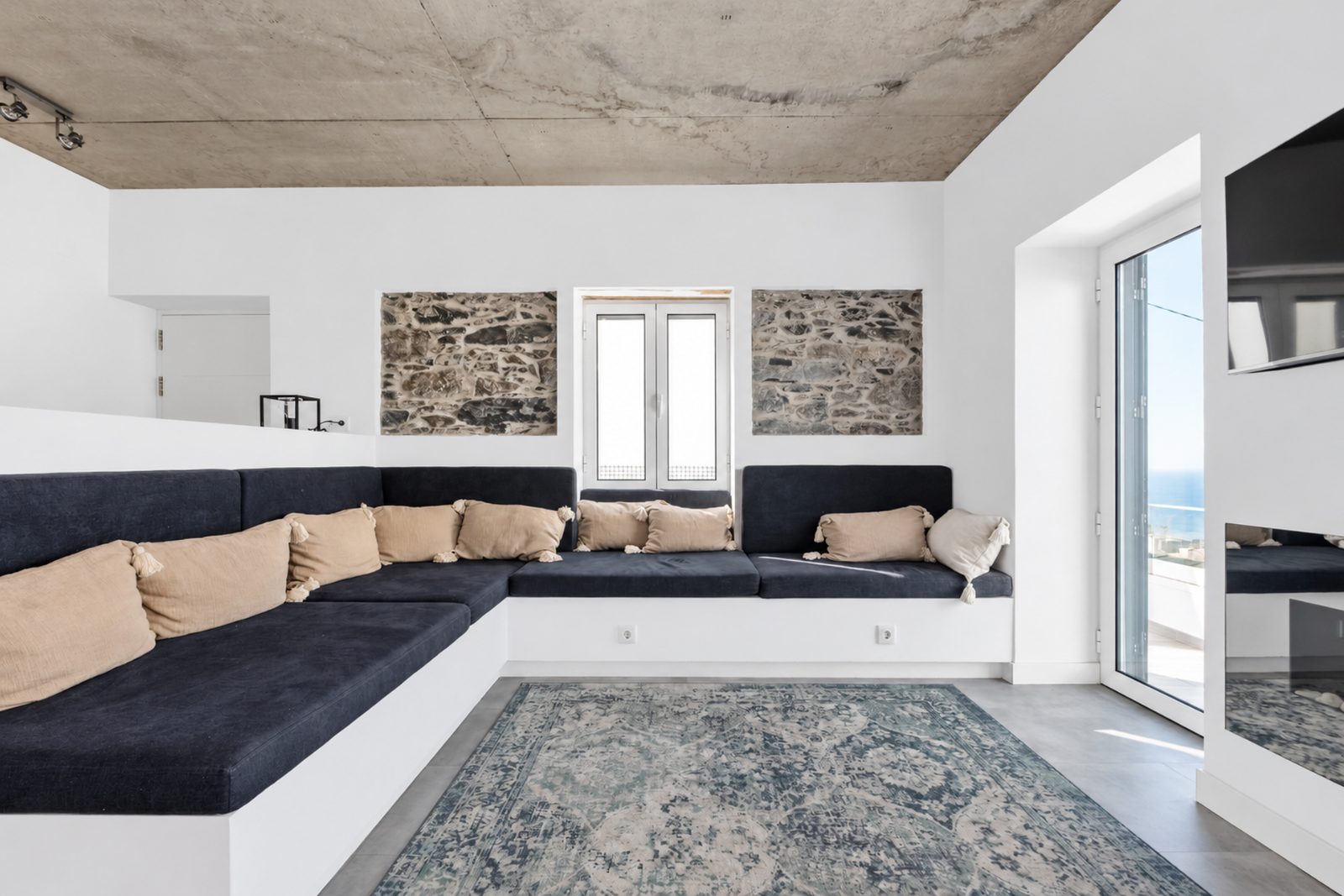 T6 House in São Gonçalo, Funchal, Renovated 2024 — photo 7 of 30