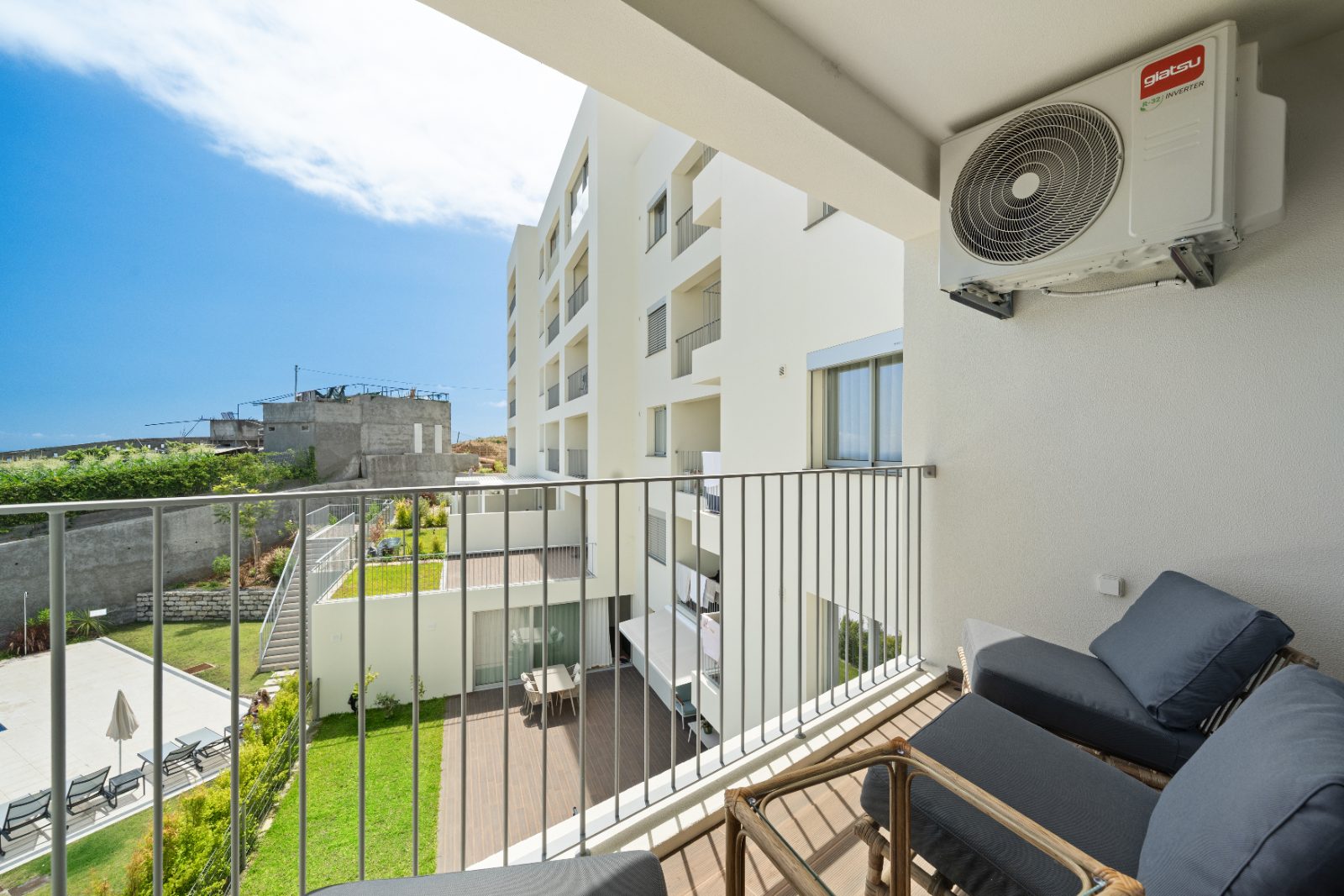 Atlantic Pearl Suite, Câmara de Lobos — photo 9 of 19
